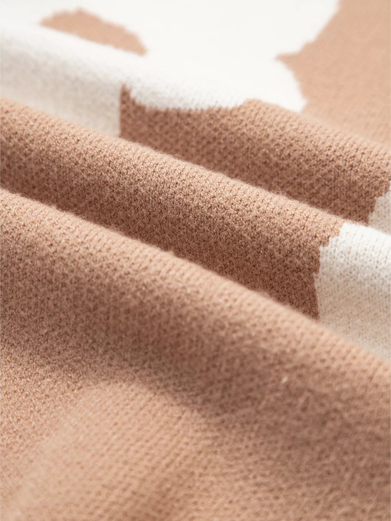 4ede0739dd9740308766ea26c67f14a0-Max-Origin