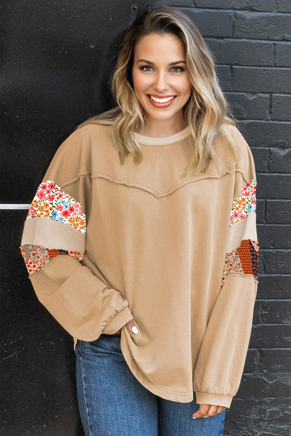 Blue Exposed Seam Floral Mixed Patchwork Relaxed Plus Size Sweatshirt
